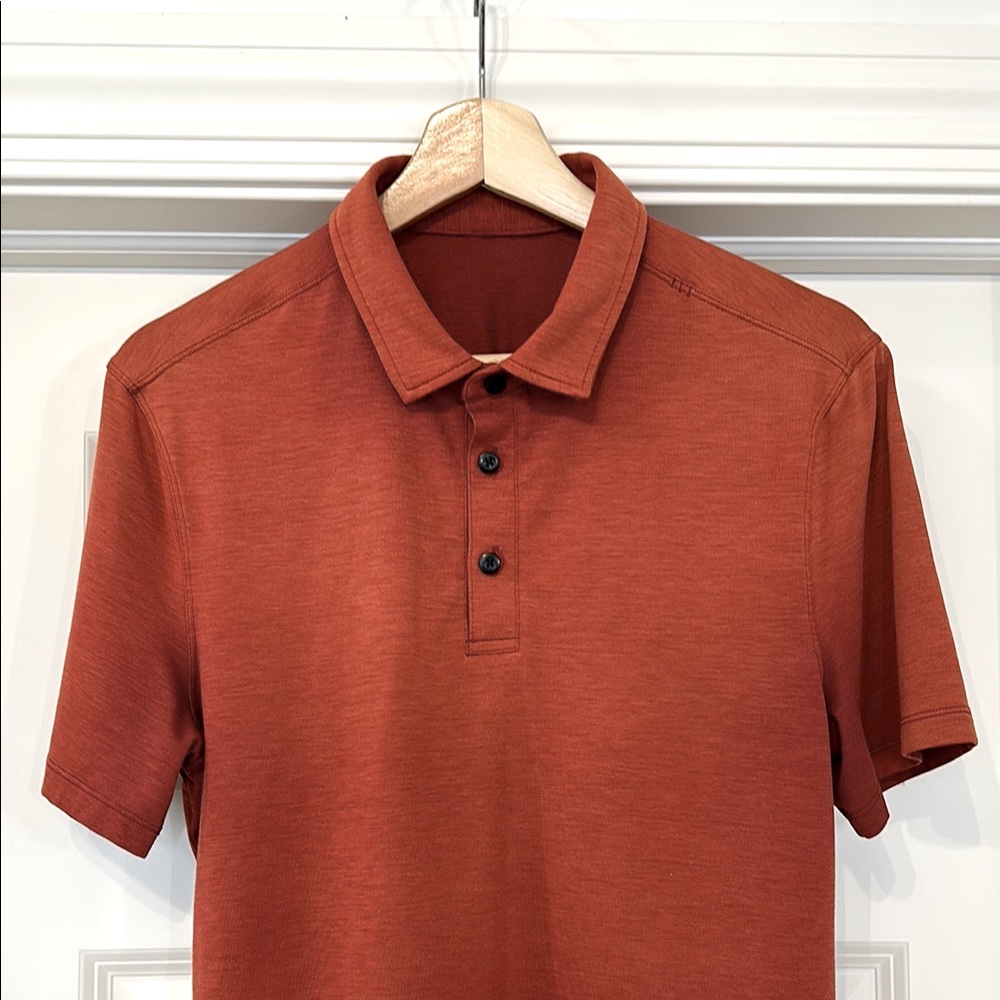lululemon men’s evolution polo rust/brick red